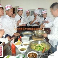 學牛肉面技術贈蘭州特色小吃