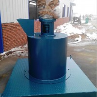 立式粉碎機解決養殖戶的飼料問題