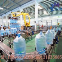 18.9L桶裝純凈水生產(chǎn)線(xiàn) 桶裝水水灌裝設(shè)備