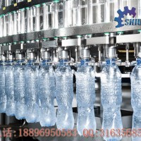 純凈水灌裝機(jī) 三合一灌裝生產(chǎn)線(xiàn)