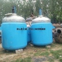 出售二手不銹鋼反應(yīng)釜，二手不銹鋼攪拌罐，二手不銹鋼儲(chǔ)罐