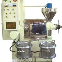 花生榨油機生產(chǎn)廠家，6yl-100冷熱兩用螺旋榨油機價格，食用油榨油設(shè)備
