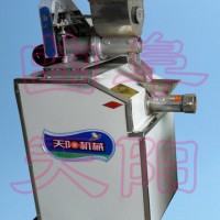供應江蘇麻辣條機，浙江小食品機，安徽香辣條機