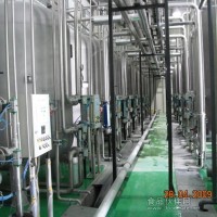 供應牛乳制品分離、脫鹽、濃縮、澄清除雜設備