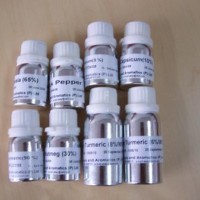 姜黃色素精油