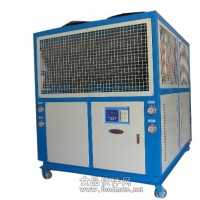 大型工業(yè)冷凍機