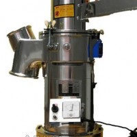 JL-7連續(xù)投料粉碎機(jī)，甩錘粉碎機(jī)