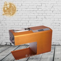 眾贏五金有限公司生產(chǎn)的家里用的榨油機，年底大促銷！