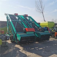 牧場抓草上料機 移動自走式青貯取料機