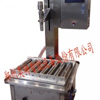 大容量液體灌裝機(jī)